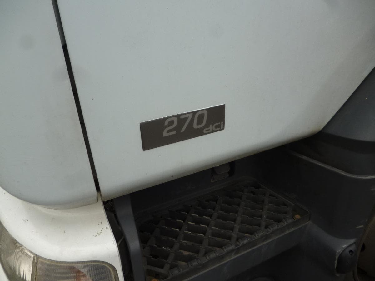 RENAULT 270 DCI — imagem 7