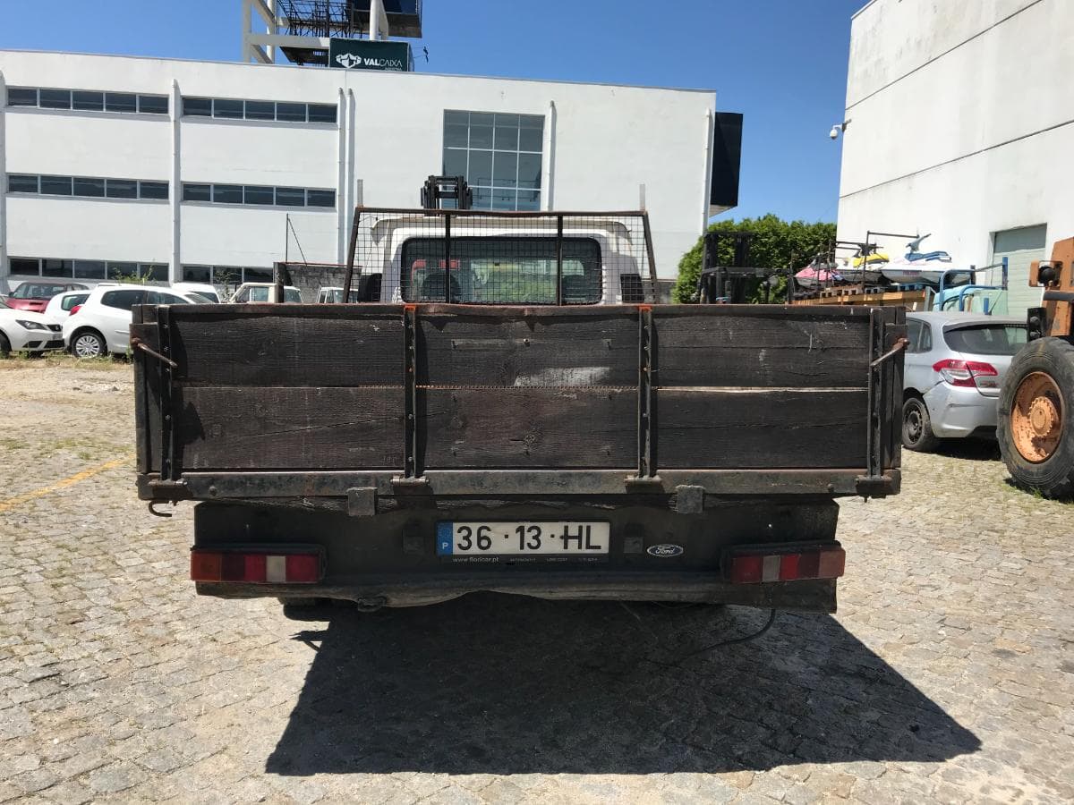 Ford Transit — imagen 5