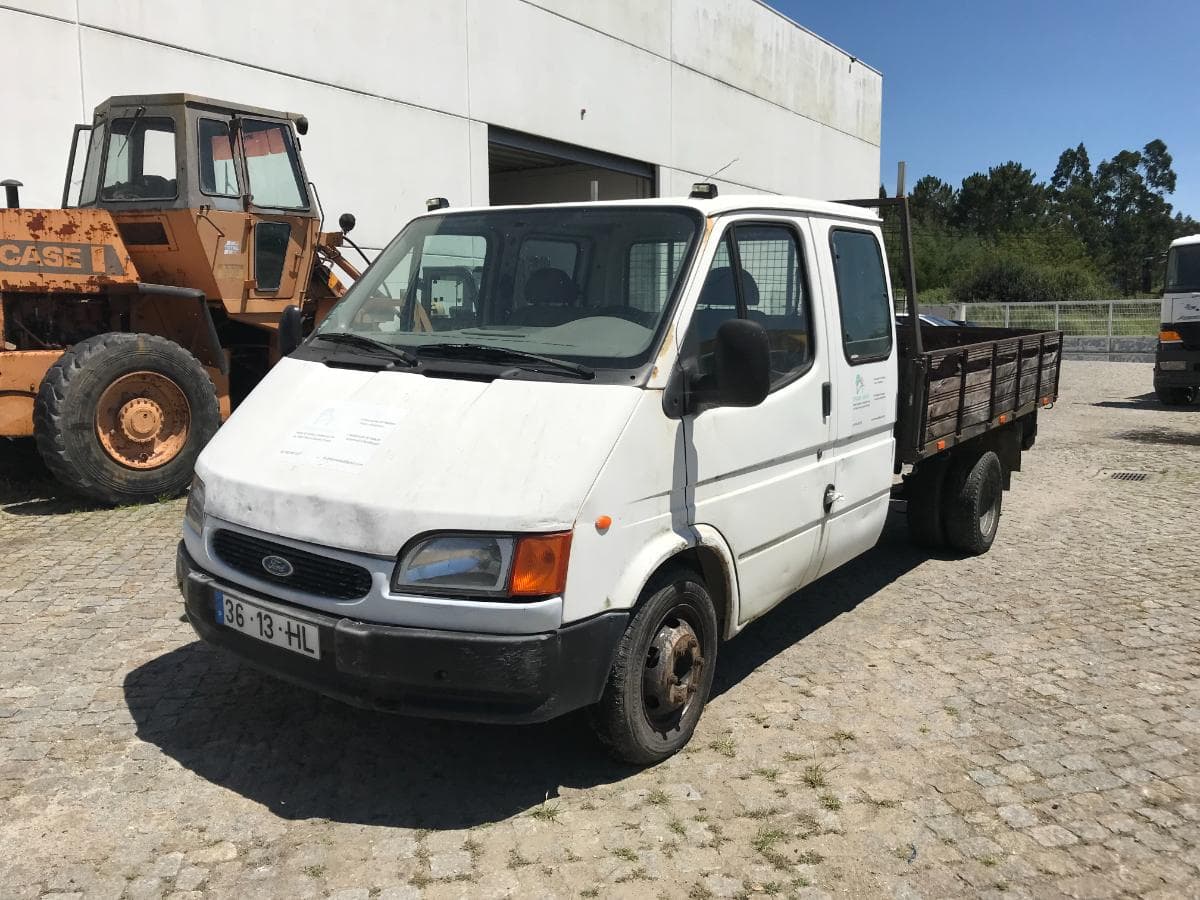 Ford Transit — imagen 3