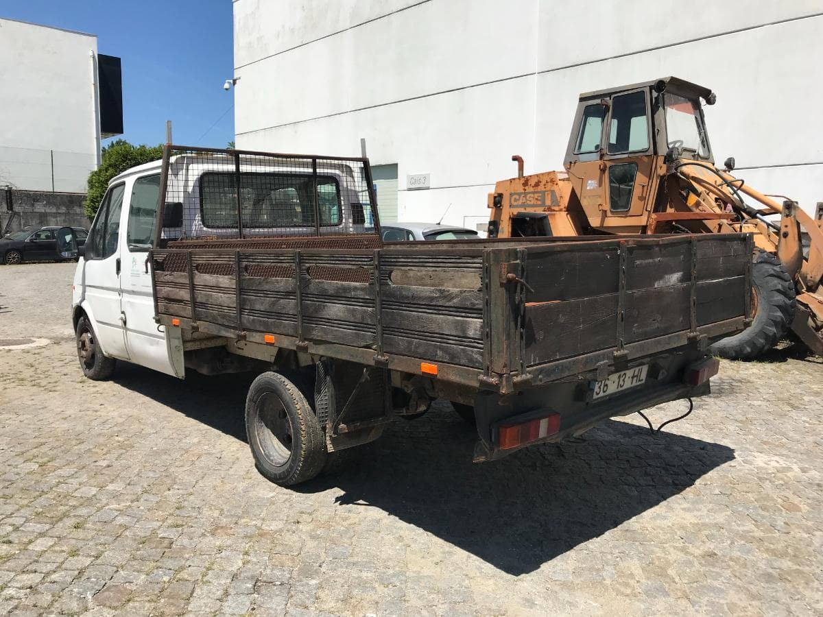 Ford Transit — imagen 4