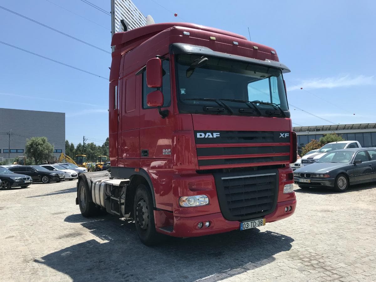 Daf XF 105.460 · Ano 2012 — image 1