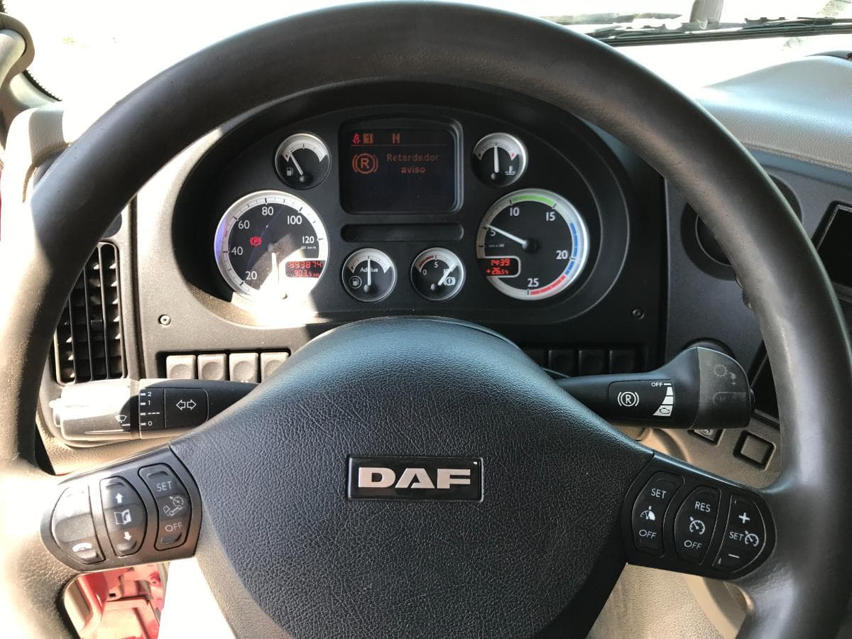 Daf XF 105.460 · Ano 2012 — image 17
