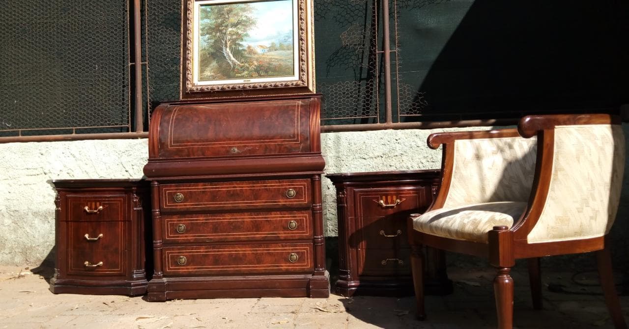 Mobilier de Lar · — image 1
