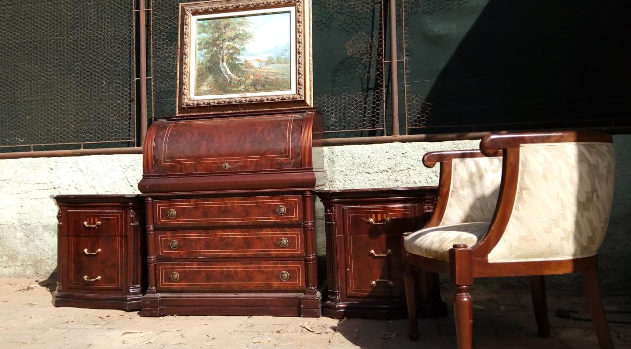 Mobilier de Lar · — image 2
