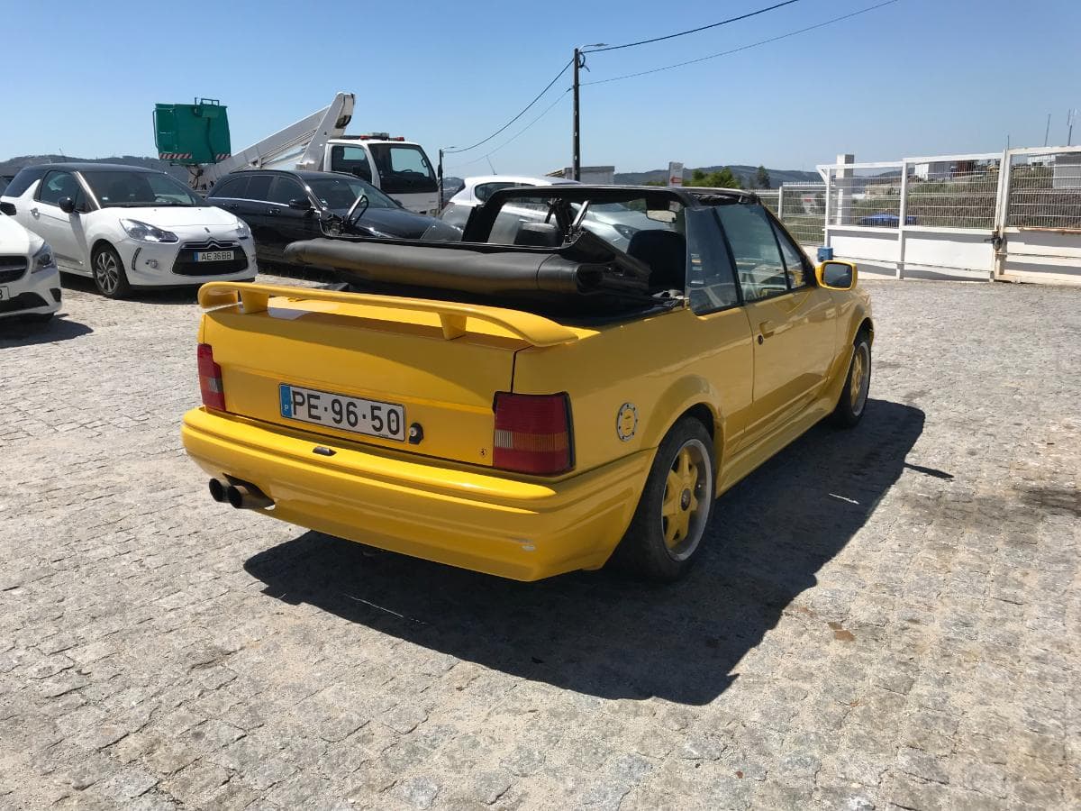 Ford Escort 1.4 Ghia Cabrio · Ano 1988 — imagen 4