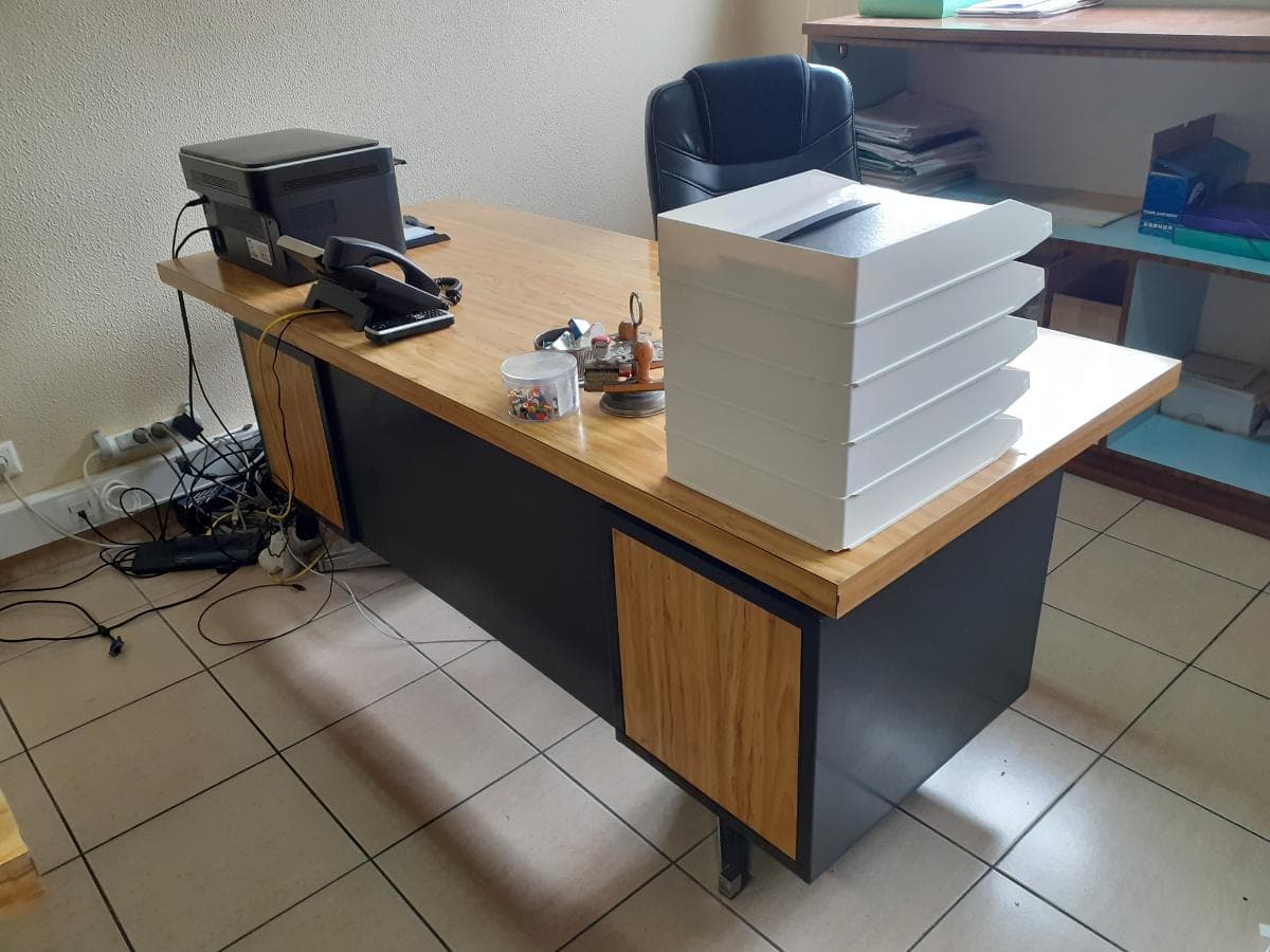 Mobilier de bureau — image 12