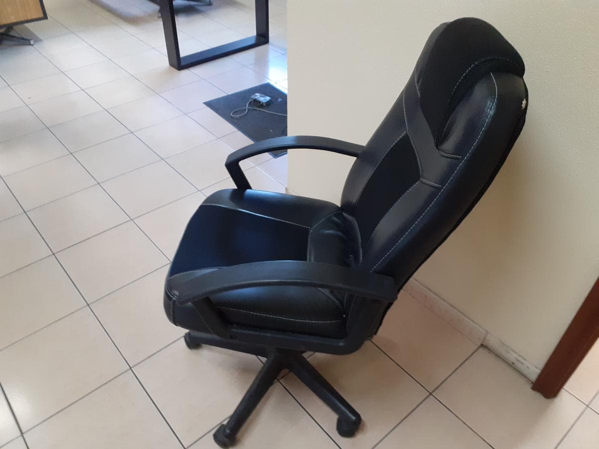 Mobilier de bureau — image 18