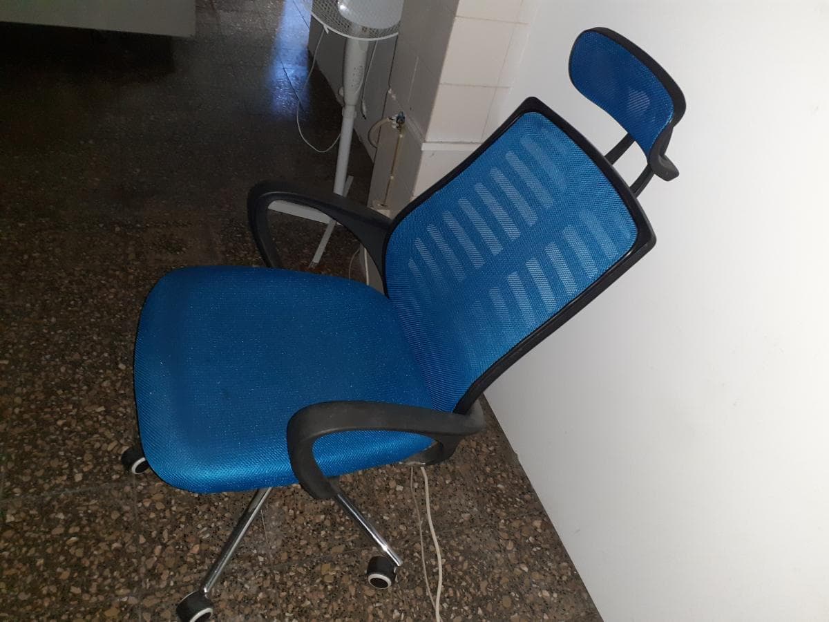 Mobilier de bureau — image 46