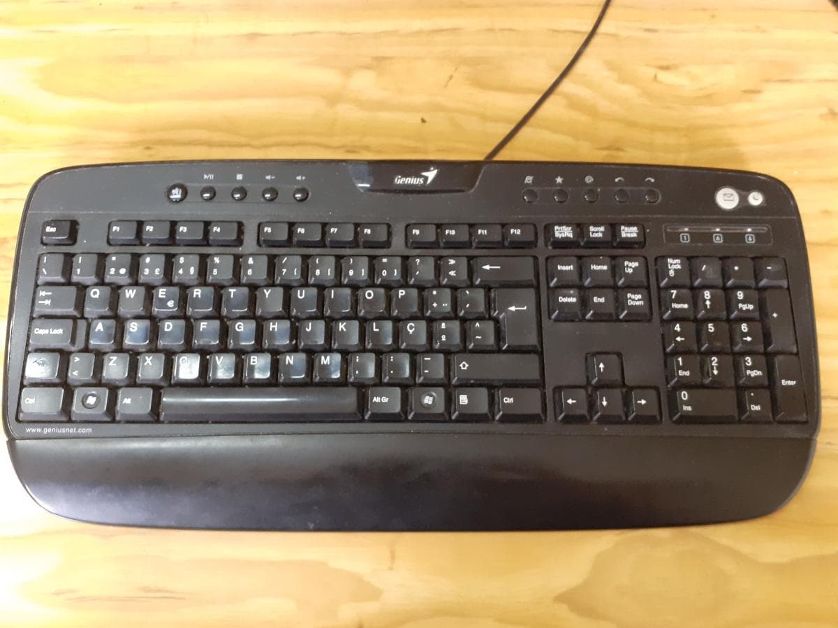 Equipamento Informático — imagem 6