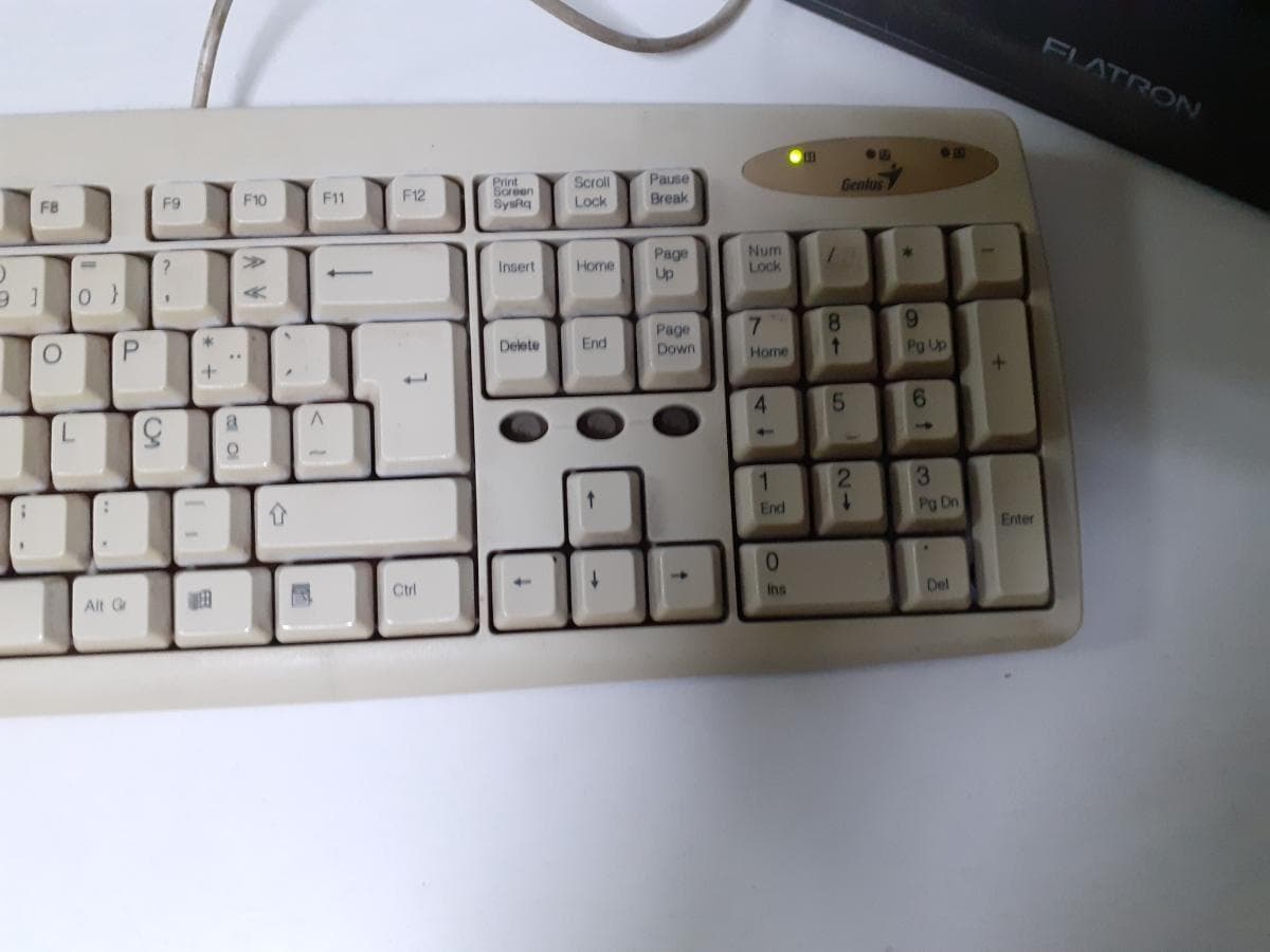 Equipamento Informático — imagem 23