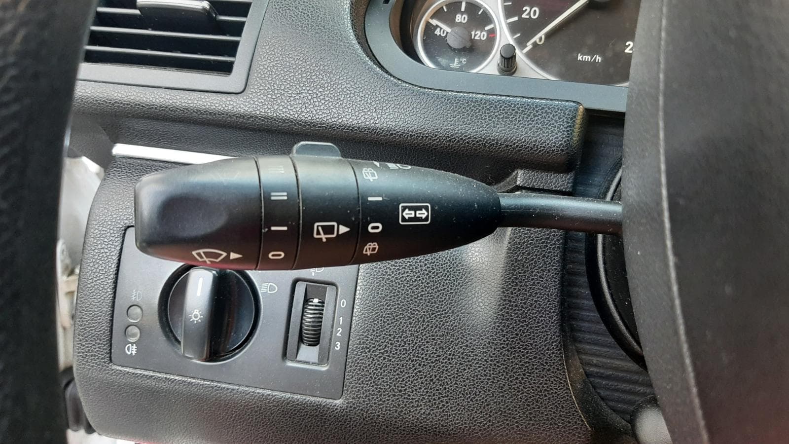 Mercedes-Benz B 180 CDI · Ano 2008 — image 19