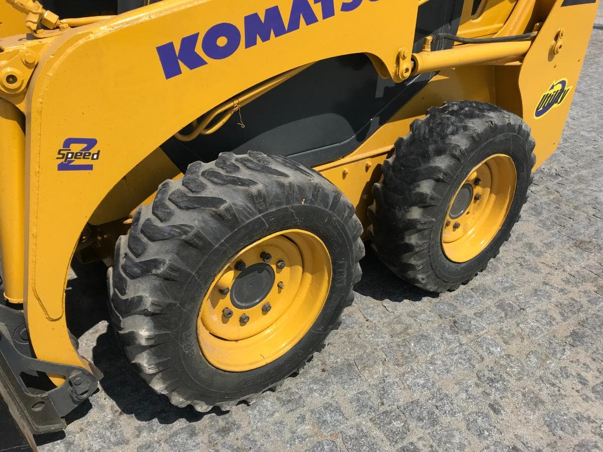 Mini Pá Carregadora Komatsu SK714 · Ano 2002 — imagen 5
