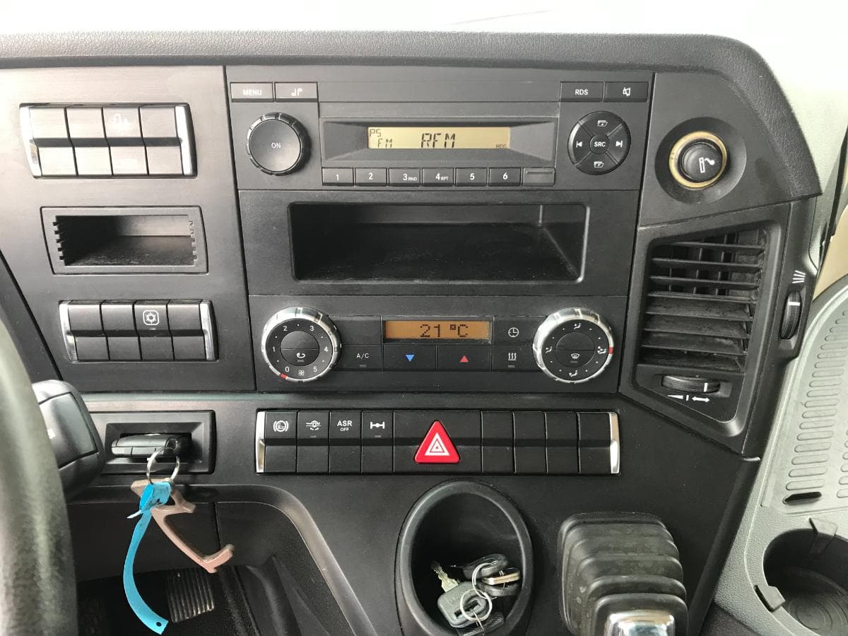 Mercedes-Benz Actros 1845 · Ano 2012 — imagen 18