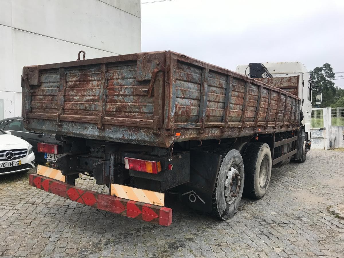 Scania 380 · Ano 1996 — imagen 6