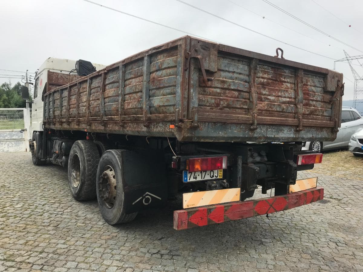 Scania 380 · Ano 1996 — imagen 4