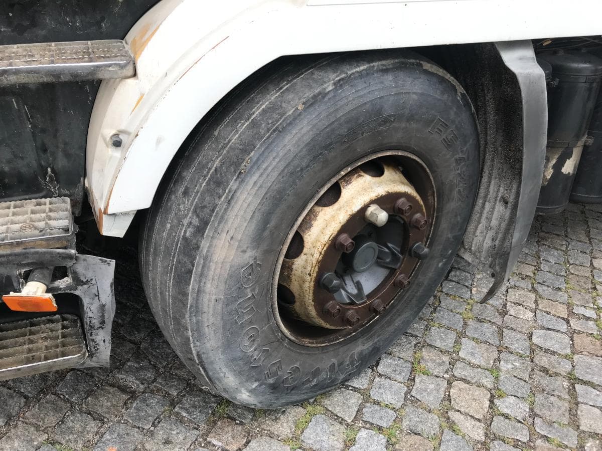 Scania 380 · Ano 1996 — imagen 12