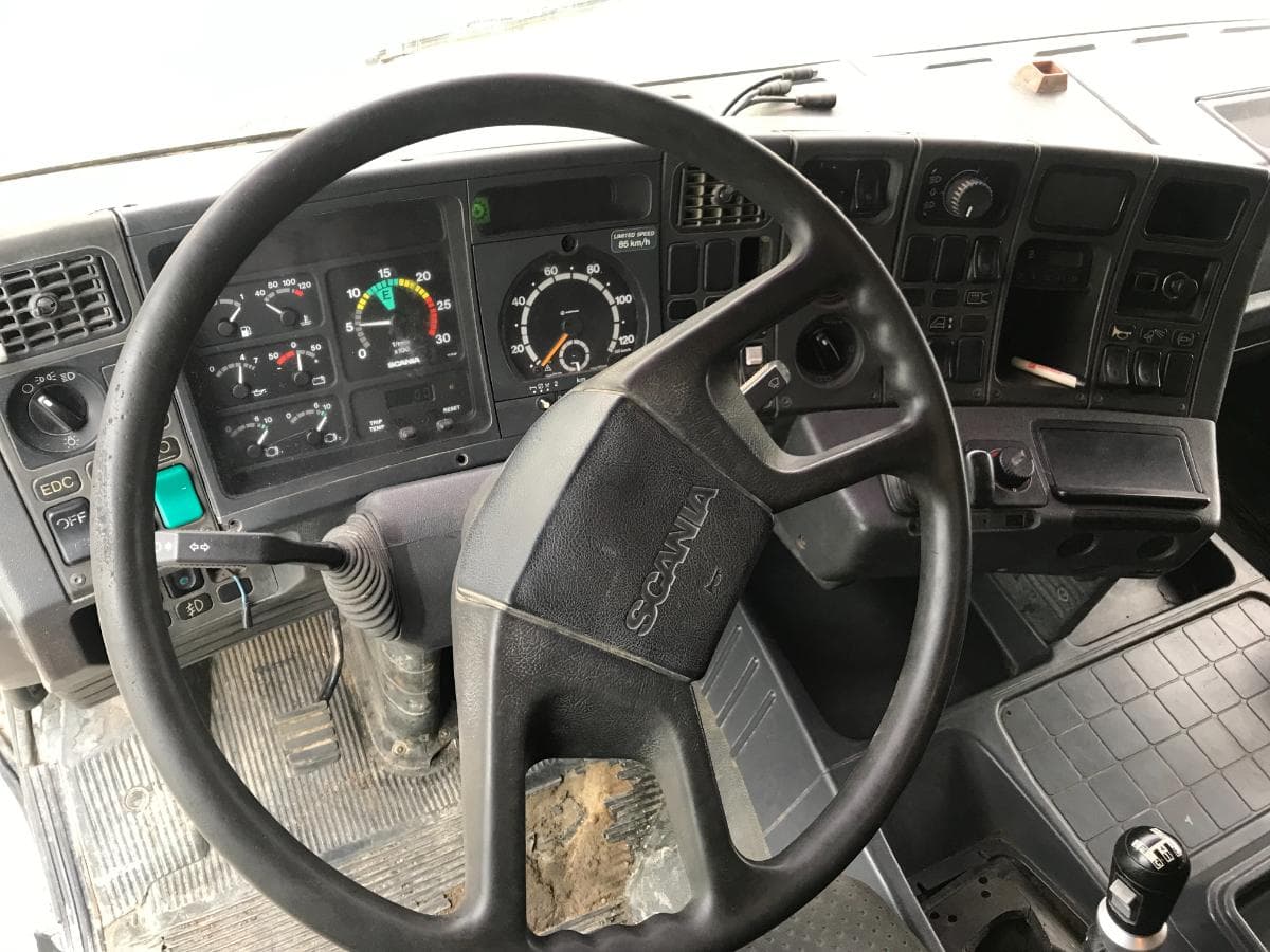 Scania 380 · Ano 1996 — imagen 15