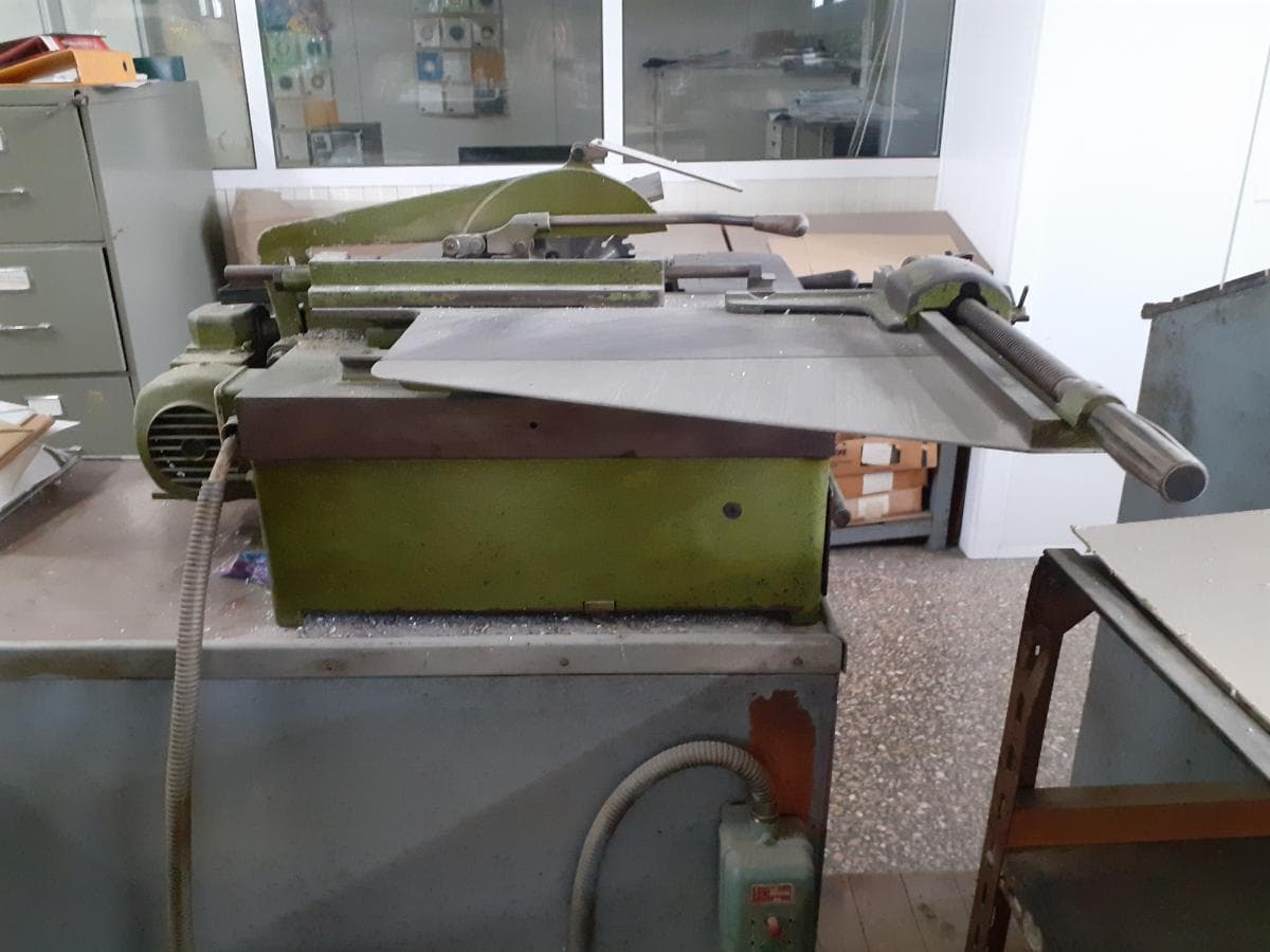 Máquina Serra Chumbo — imagen 8