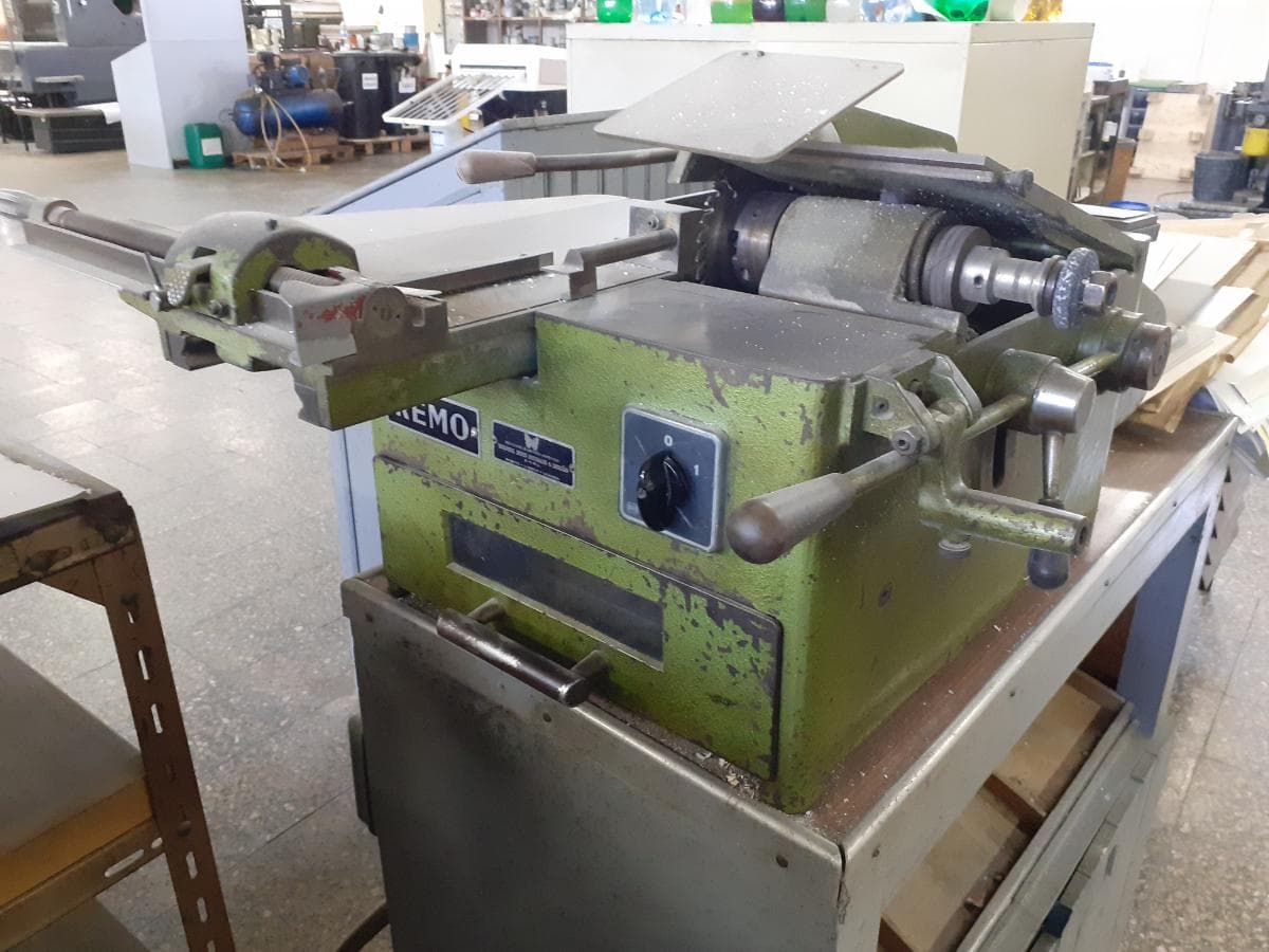 Máquina Serra Chumbo — imagen 2