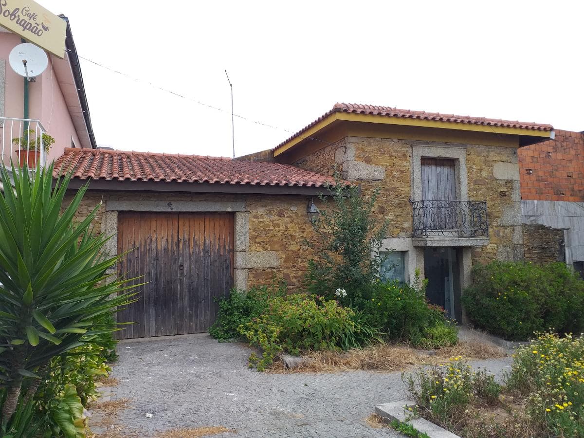 Moradia p/ Restauro · Valongo — imagen 1