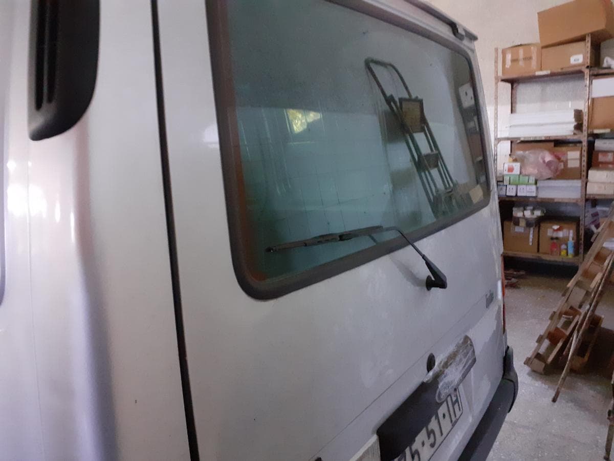 Ford Transit — imagen 7