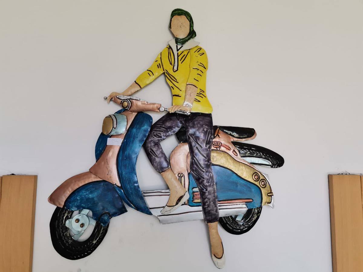 Figura em Metal