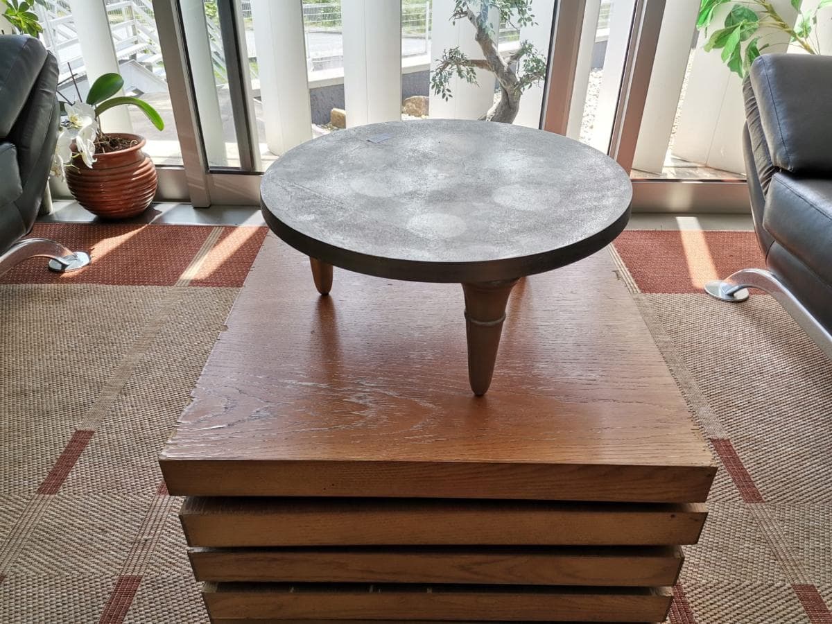 Mesa Decorativa — imagen 1