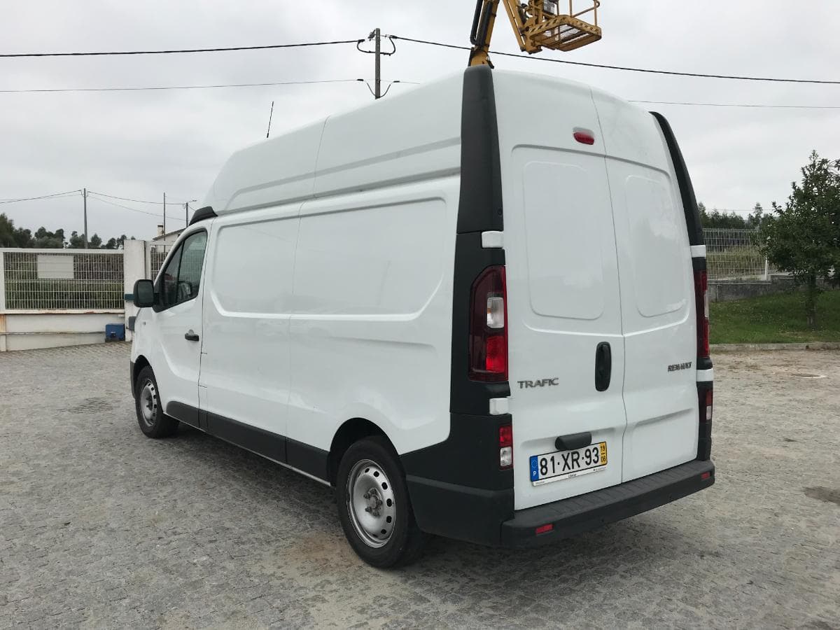 Renault Trafic 1.6 DCI · Ano 2019 — imagen 5