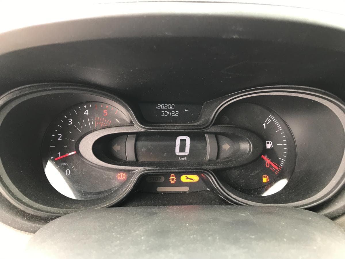 Renault Trafic 1.6 DCI · Ano 2019 — imagen 21