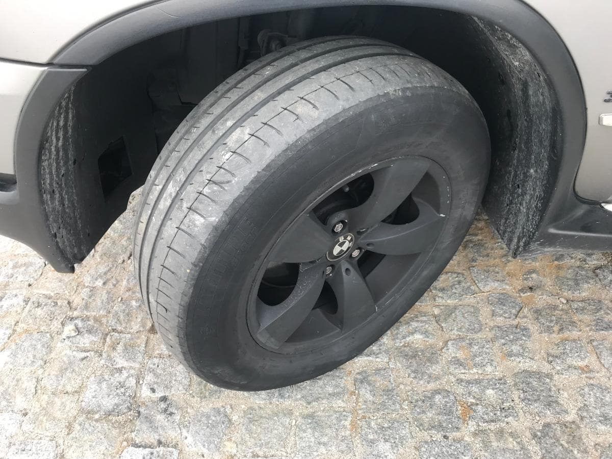 BMW X5 3.0 D · Ano 2002 — image 8