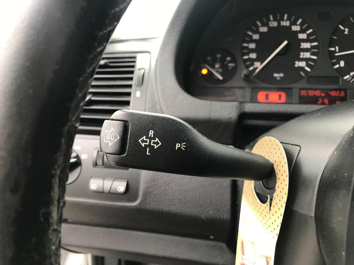 BMW X5 3.0 D · Ano 2002 — image 15