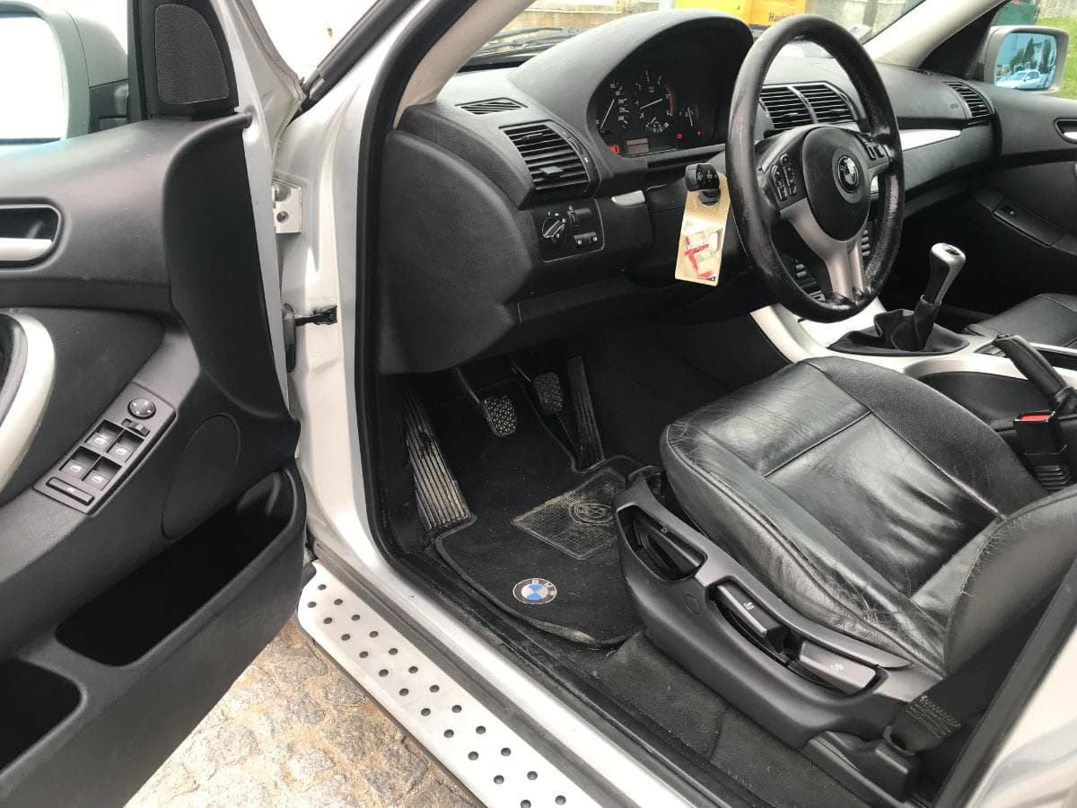 BMW X5 3.0 D · Ano 2002 — image 13