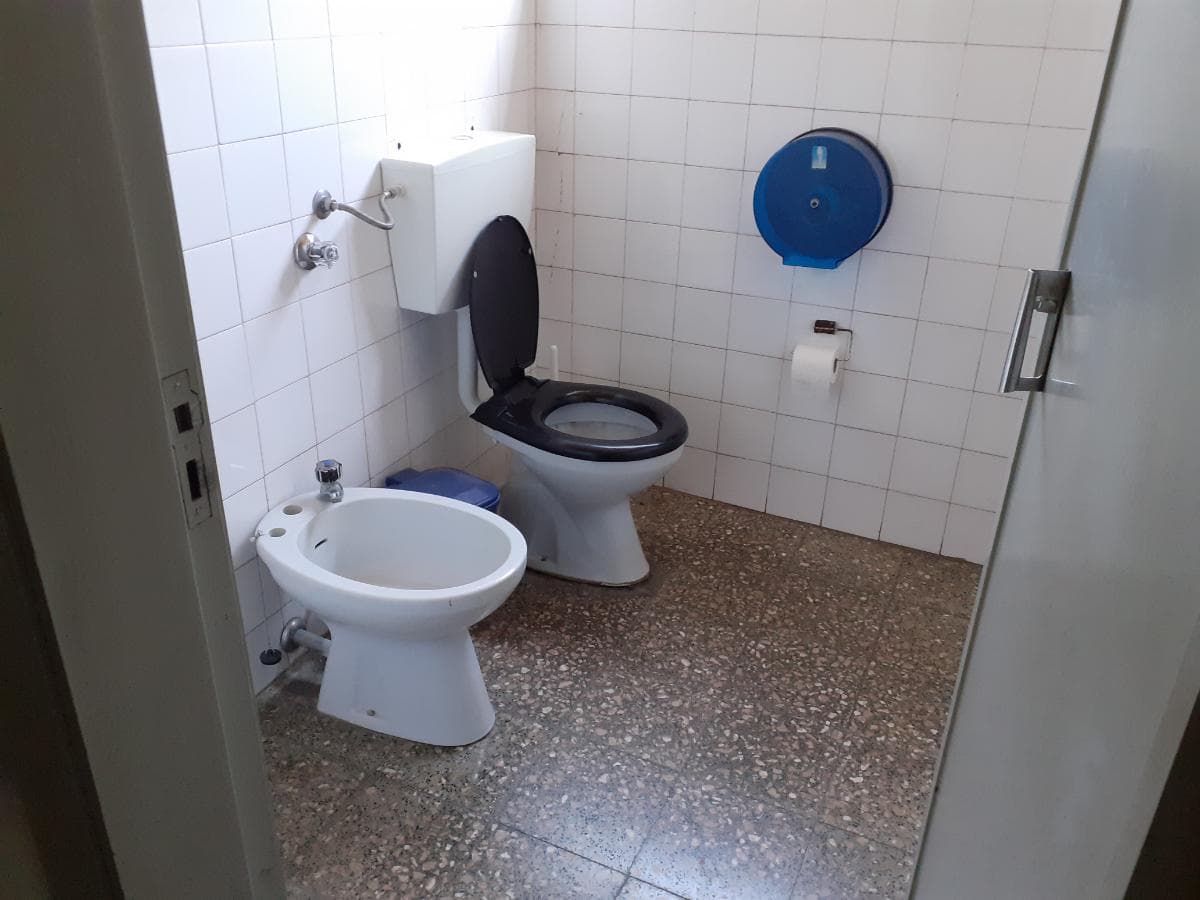 Armazém c/ Escritório e Apartamento · Anadia — imagen 14