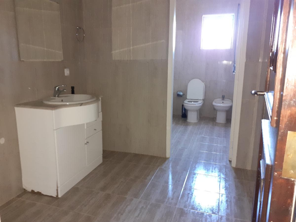 Armazém c/ Escritório e Apartamento · Anadia — imagen 17