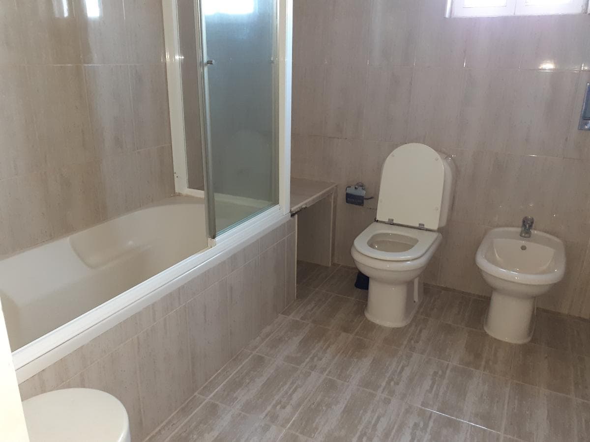 Armazém c/ Escritório e Apartamento · Anadia — imagen 21