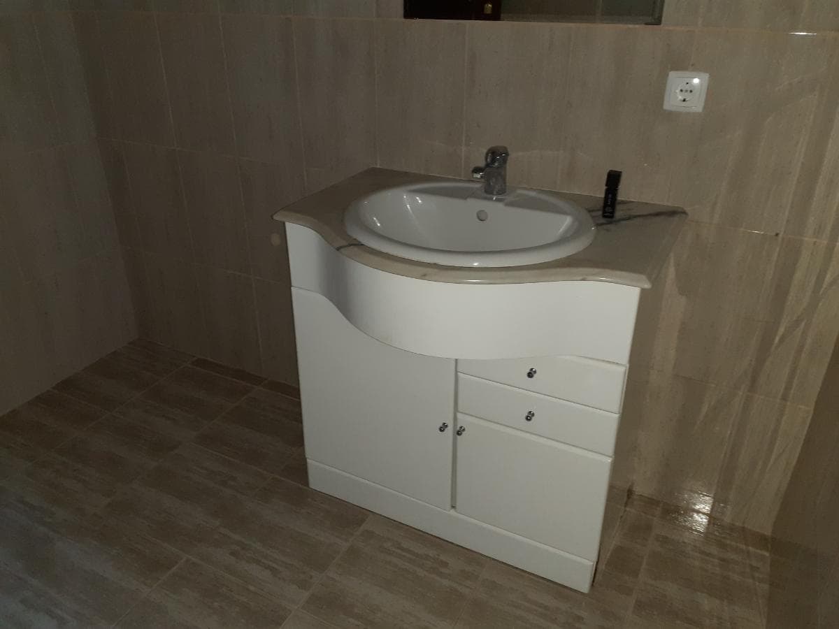 Armazém c/ Escritório e Apartamento · Anadia — imagen 20