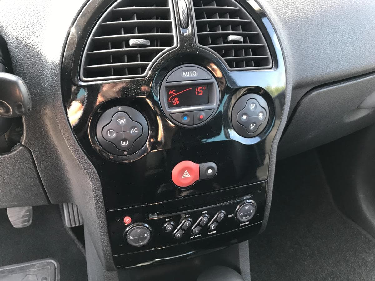 Renault Modus 1.5 DCI · Ano 2012 — imagen 22