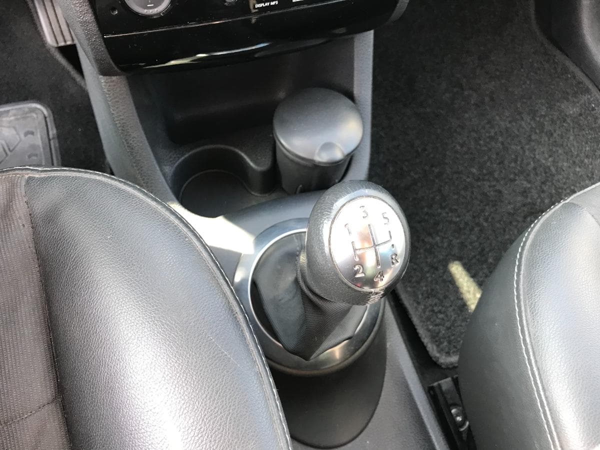 Renault Modus 1.5 DCI · Ano 2012 — imagen 23