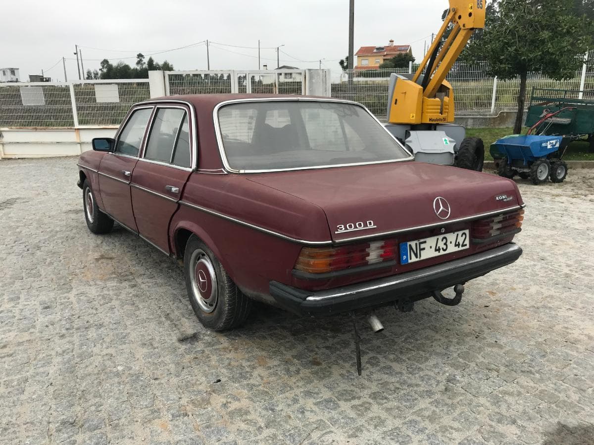 Mercedes-Benz 300D · Ano 1983 — imagem 6