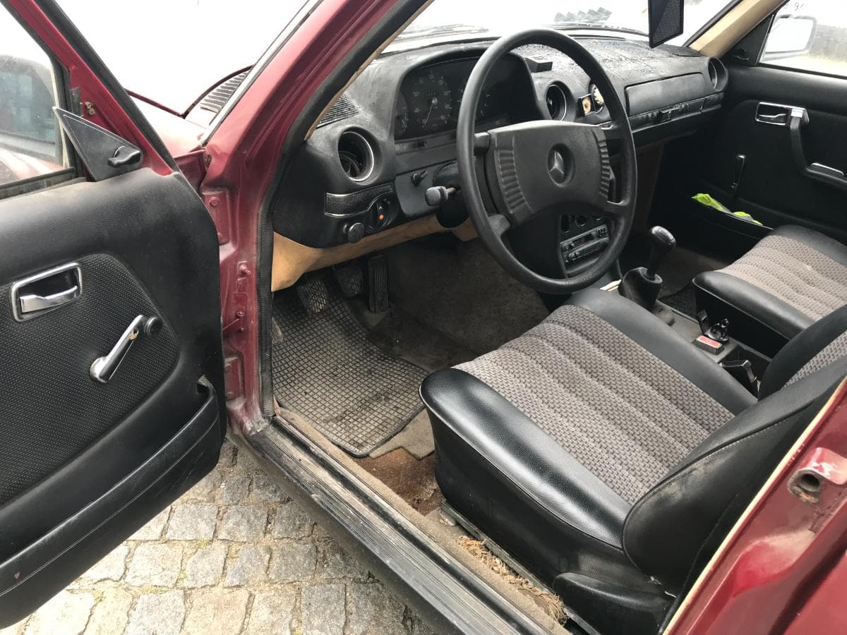 Mercedes-Benz 300D · Ano 1983 — imagem 12