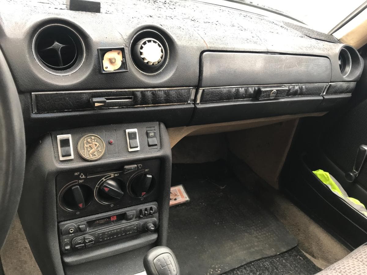 Mercedes-Benz 300D · Ano 1983 — imagem 20