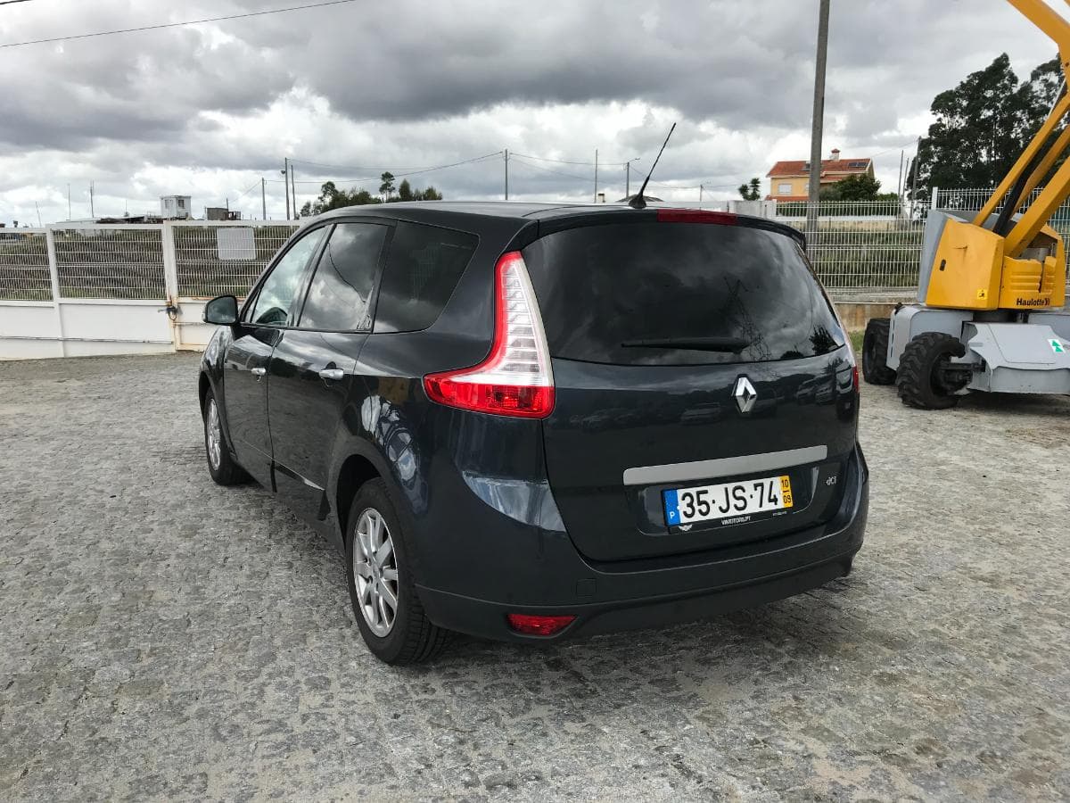 Renault Mégane Scénic 1.5 DCI · Ano 2010 — imagen 4