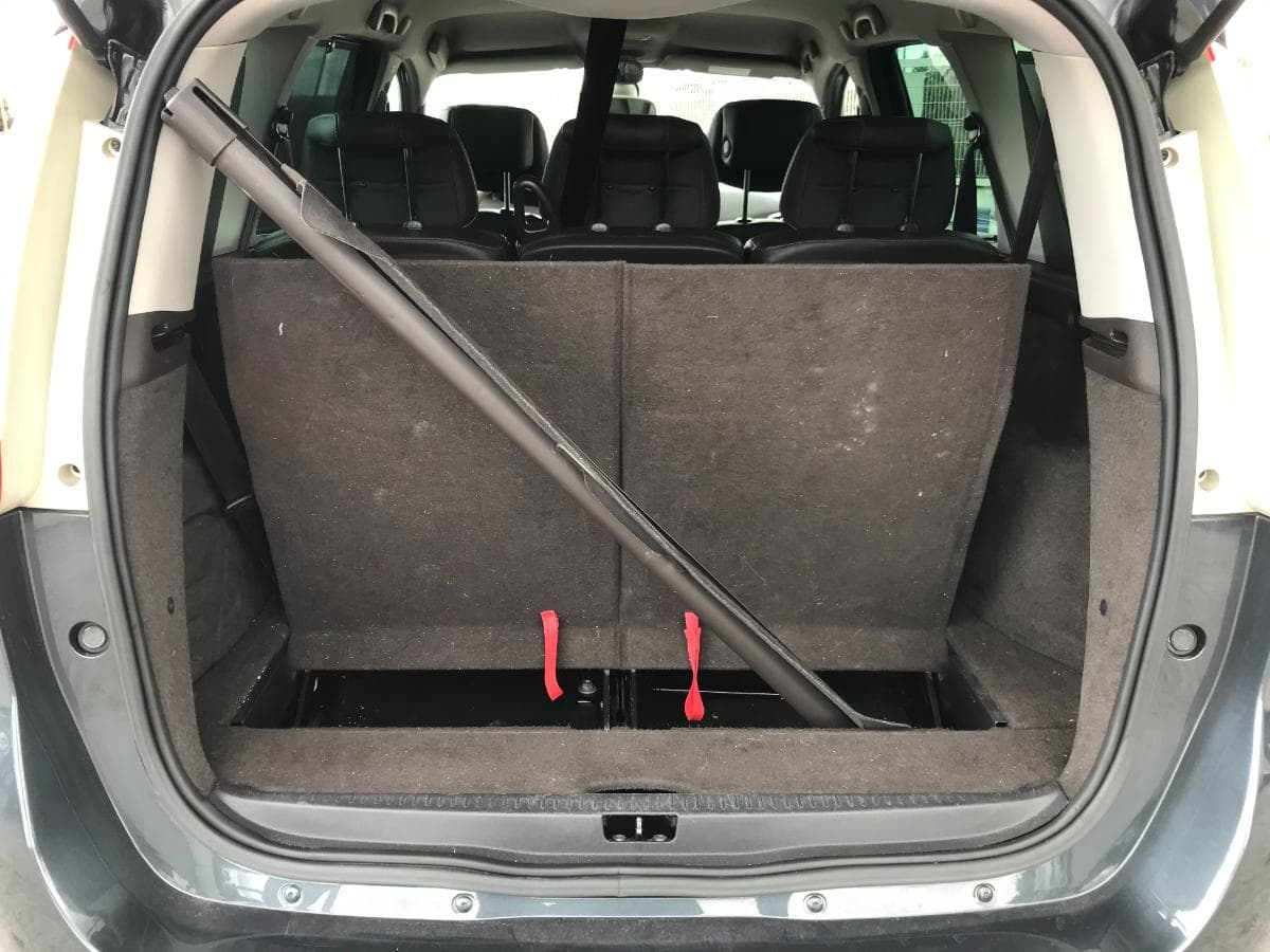 Renault Mégane Scénic 1.5 DCI · Ano 2010 — imagen 7
