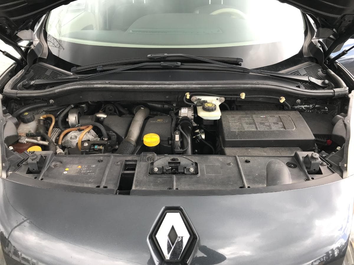 Renault Mégane Scénic 1.5 DCI · Ano 2010 — imagen 9