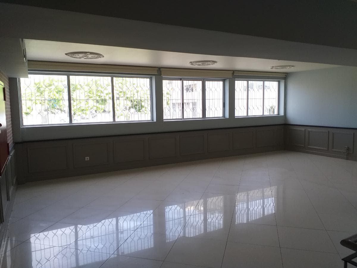 2/10 de Edifício com Apartamentos · Porto — image 7