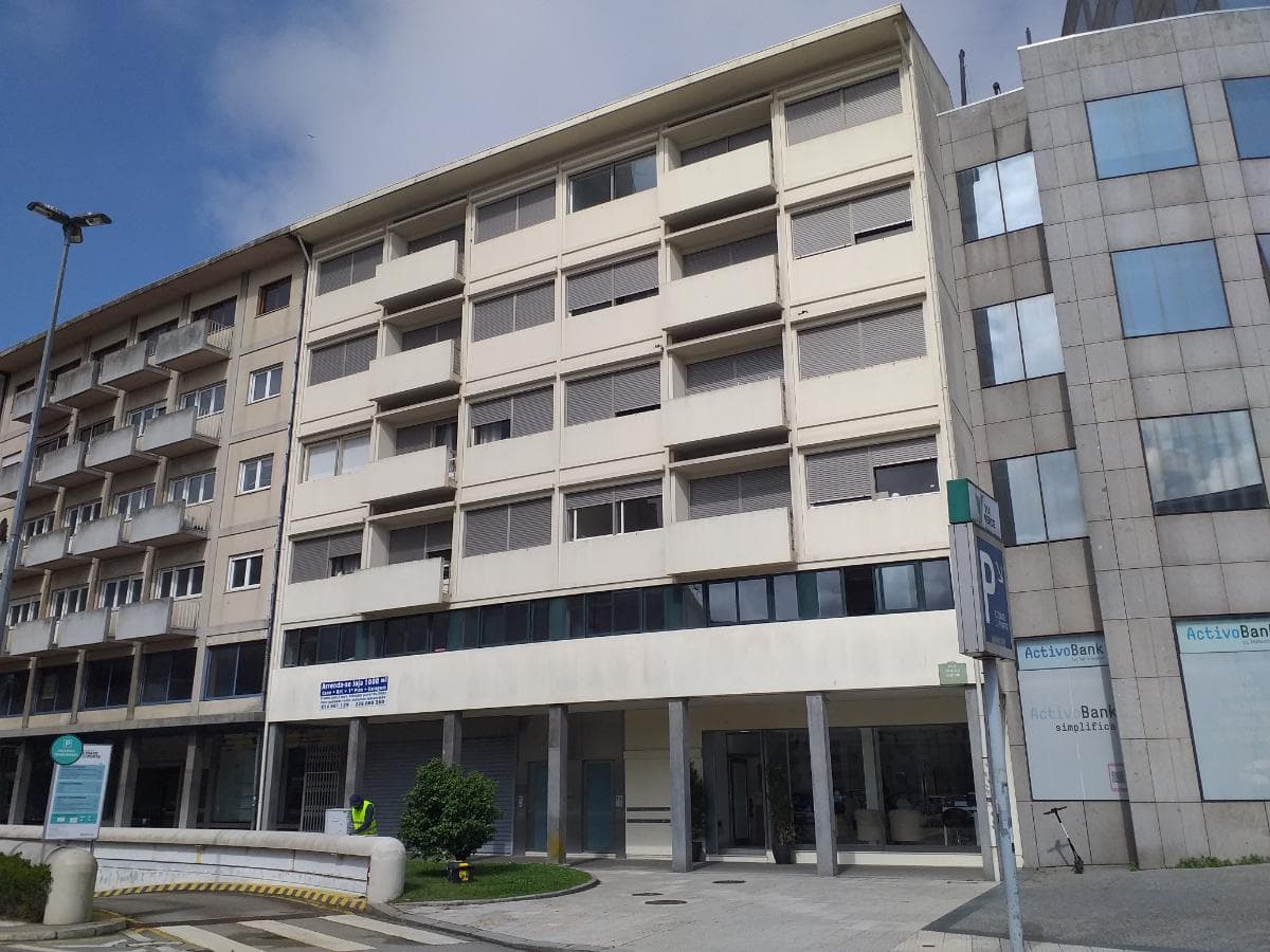 2/10 de Edifício com Apartamentos · Porto — image 2