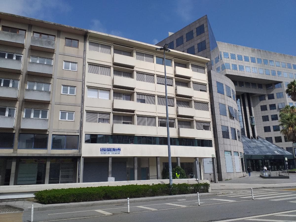 2/10 de Edifício com Apartamentos · Porto — image 1