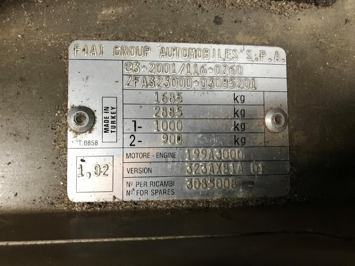 Fiat Linea 1.3 D Multijet · Ano 2008 — image 15