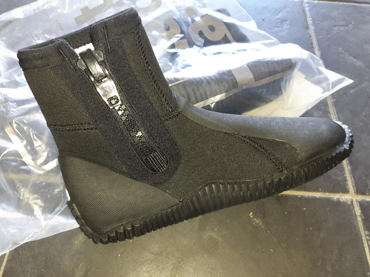 Botas de Mergulho — imagem 3