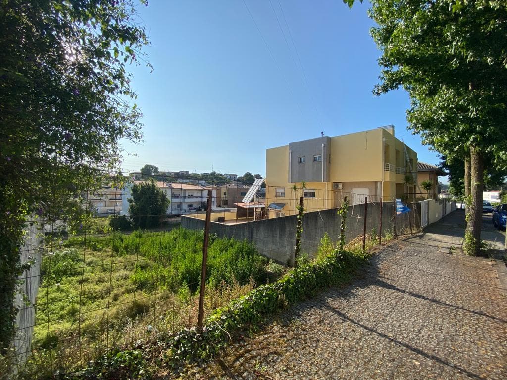 Lote para Construção · Águas Santas - Maia — imagen 3